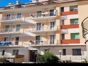 6 locali in vendita a Genova