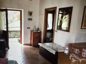 5 locali in vendita a Rezzoaglio