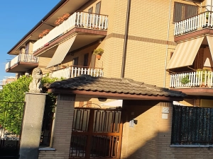 5 locali in vendita a Roma